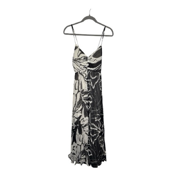 Express Black White Print Pleated Maxi Dress Spaghetti Straps Medium - Picture 1 of 8